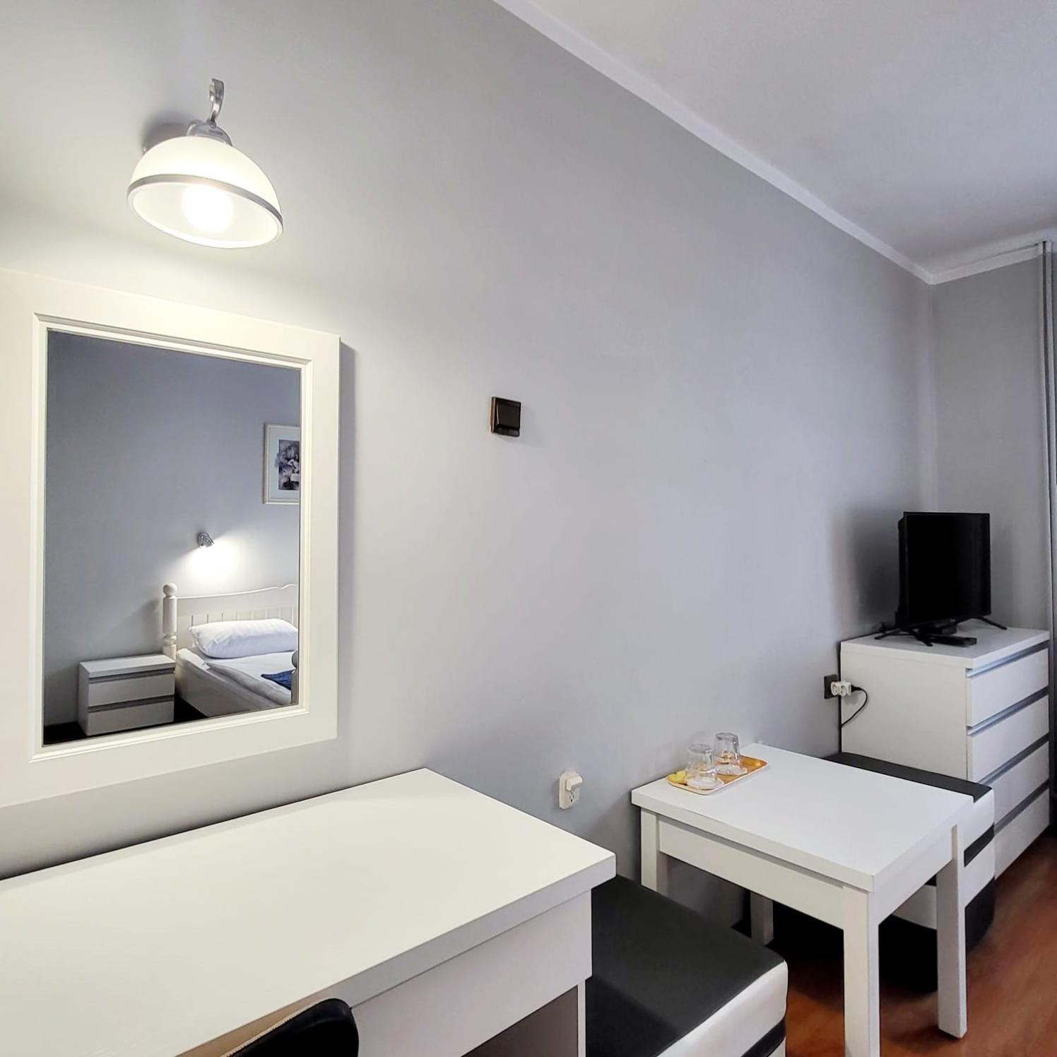 Hotel Piast Myślibórz エクステリア 写真
