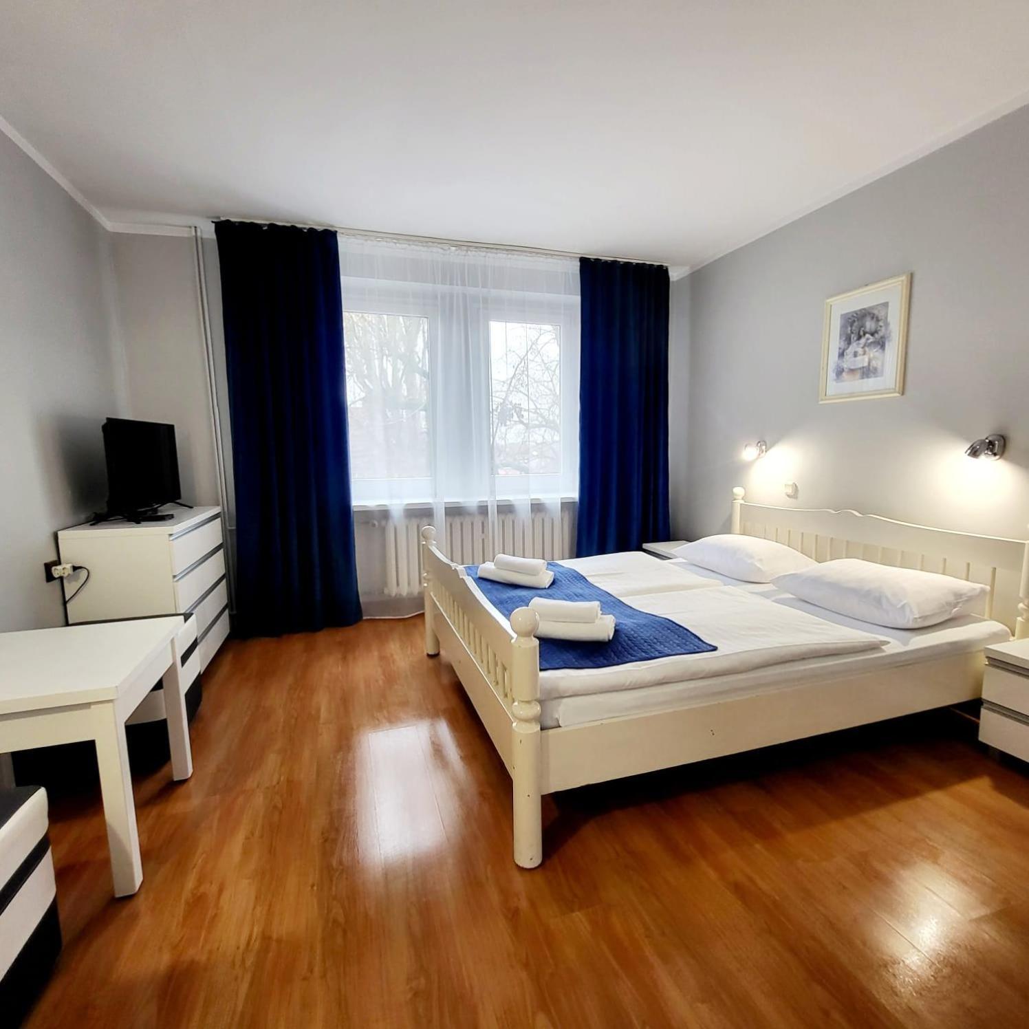 Hotel Piast Myślibórz エクステリア 写真