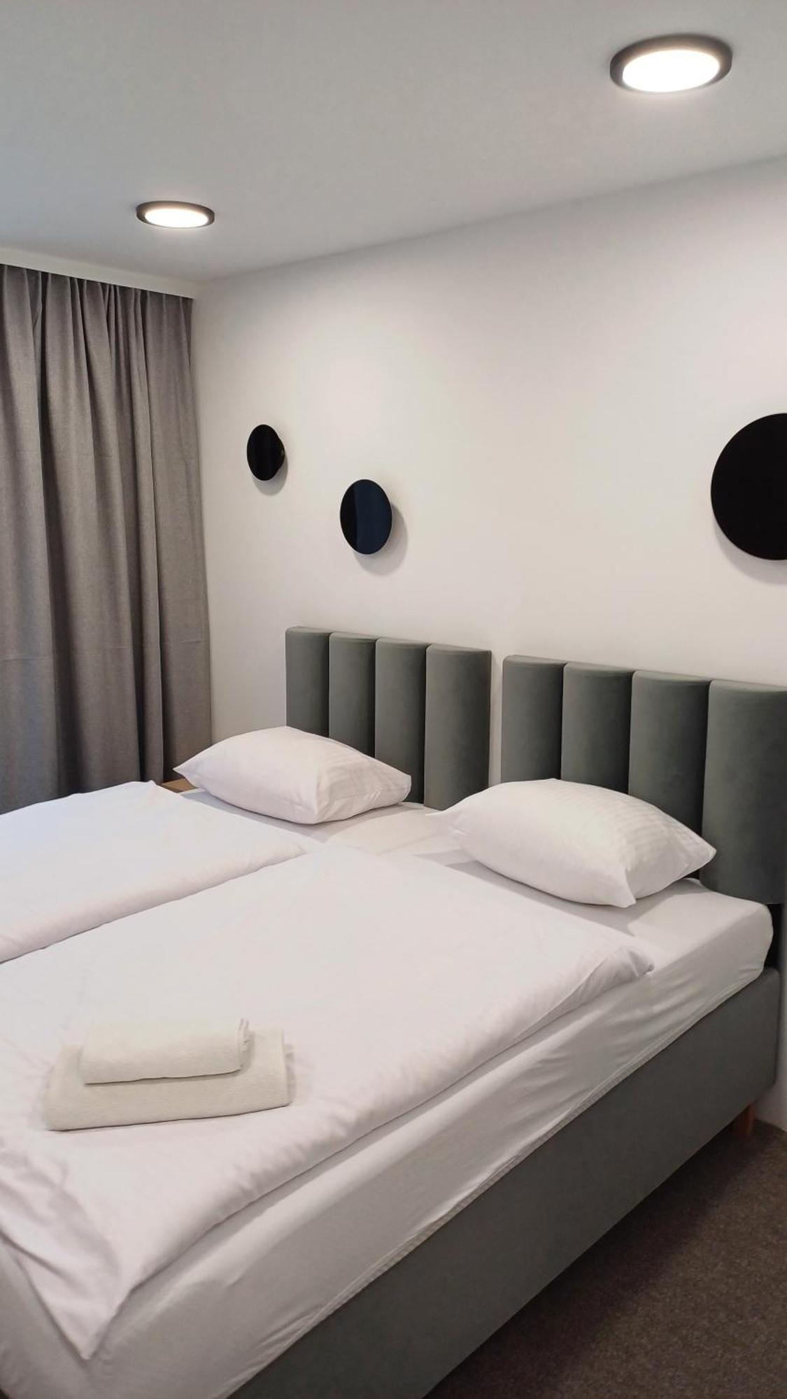 Hotel Piast Myślibórz エクステリア 写真