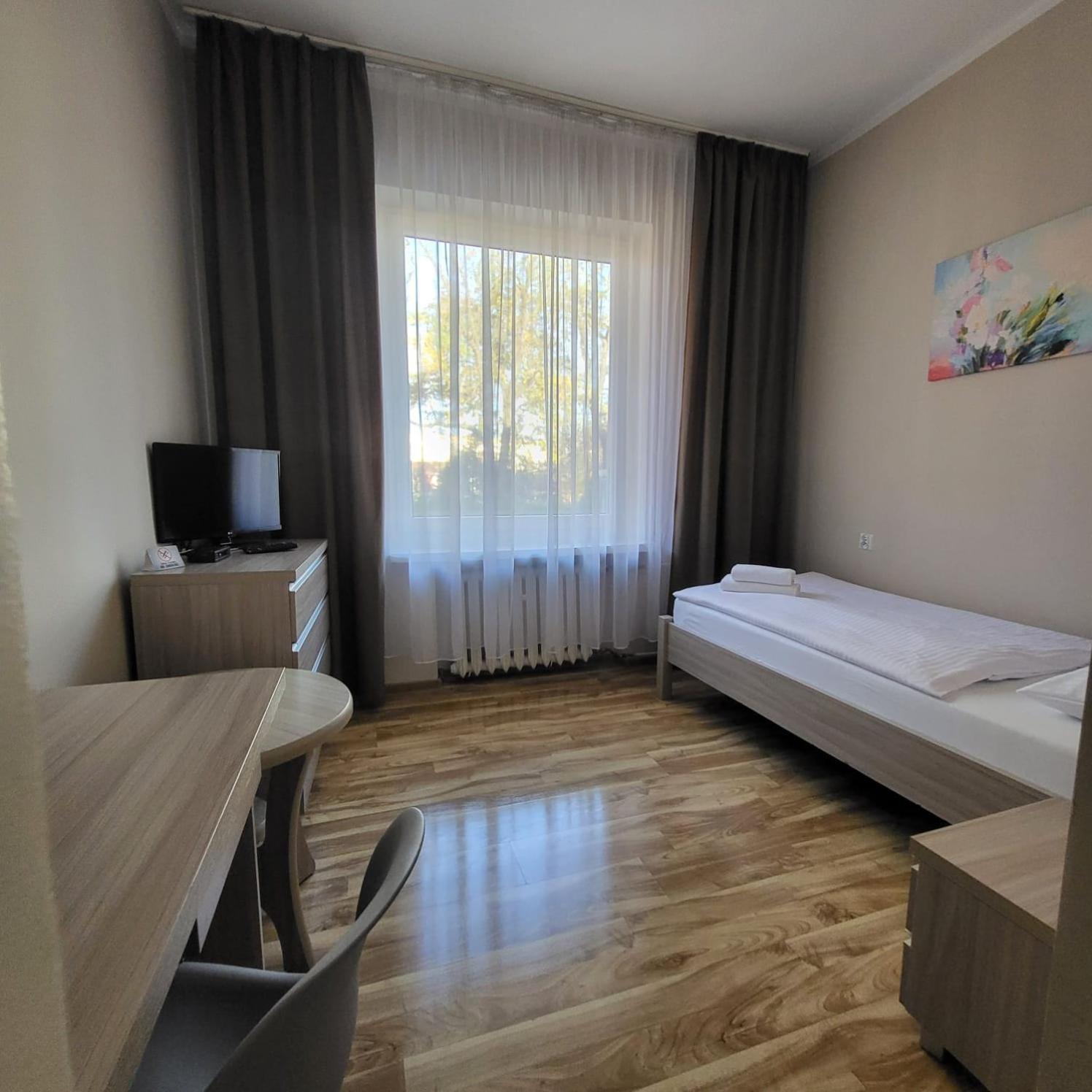 Hotel Piast Myślibórz エクステリア 写真